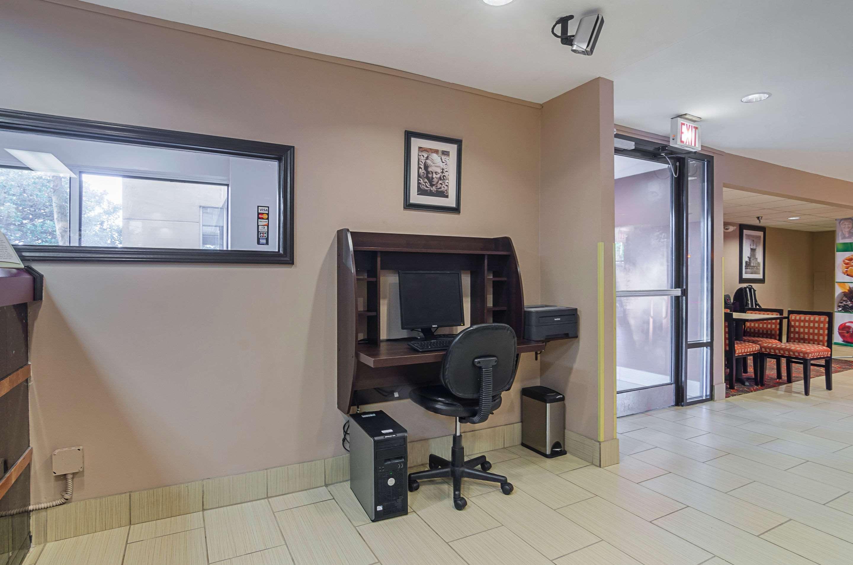 Surestay Plus Hotel By Best Western Durham Medical Center Eksteriør bilde