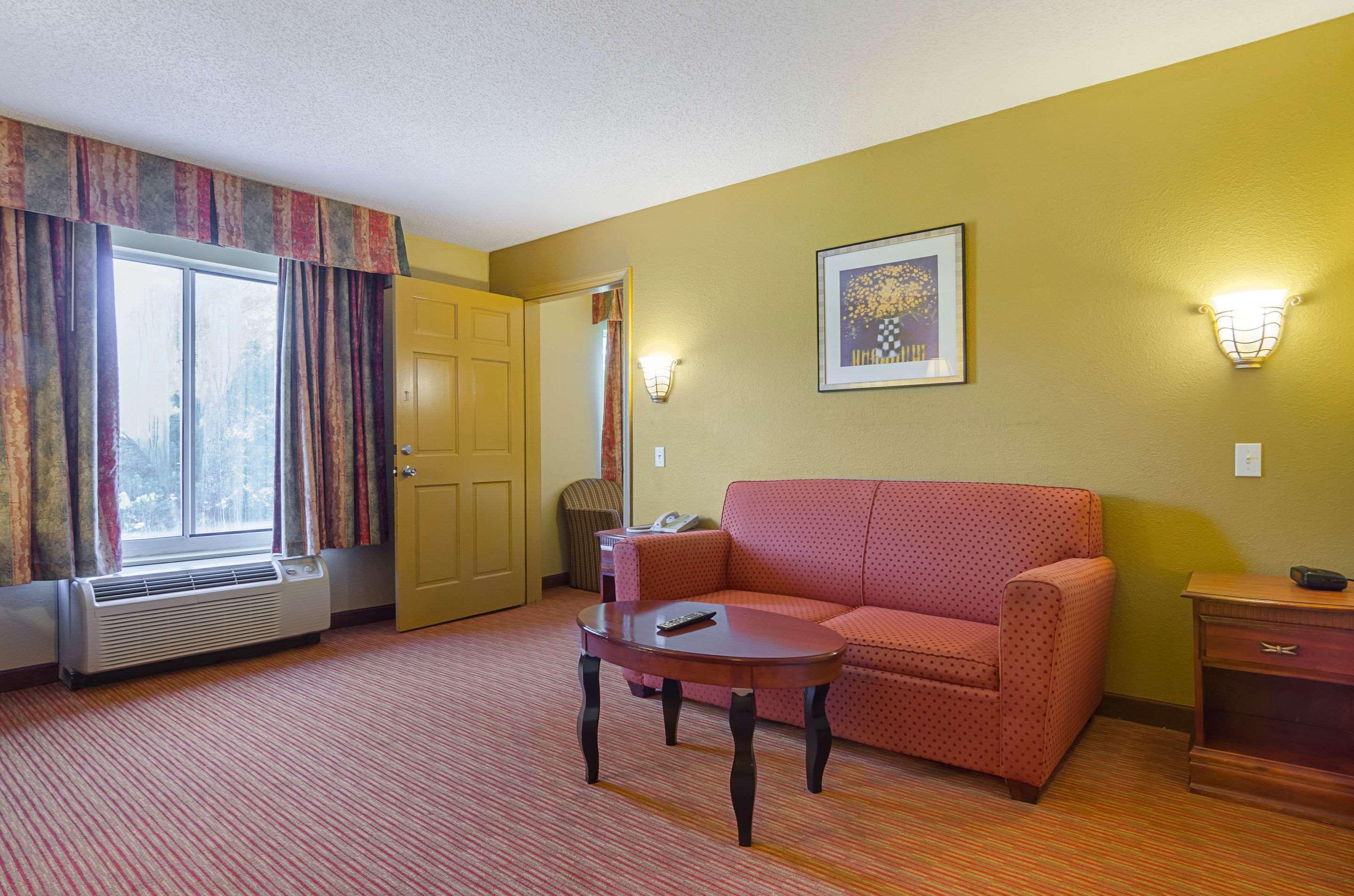 Surestay Plus Hotel By Best Western Durham Medical Center Eksteriør bilde